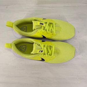 Jual Sepatu Nike Lunar Converege 2 Abu abu 39 Kota Semarang Jual Sepatu Nike Lunar Converege 2 Abu abu 39 Kota Semarang